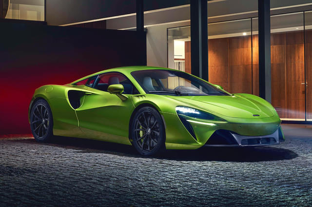 McLaren to ramp up India operations; Artura hybrid launch...